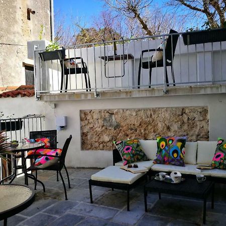 Cres Art Studio Lime Apartment Eksteriør bilde